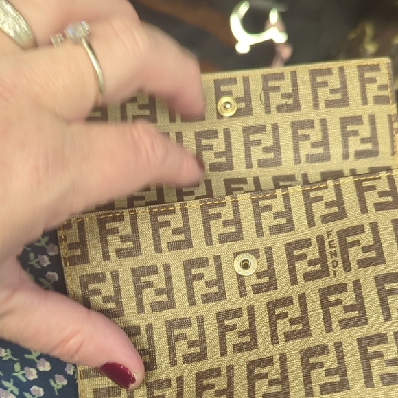 Fendi Beige and Brown Logo Wallet - Picture 8 of 10